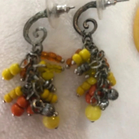 Set yellow beaded bracelet & earrings‎ - Picture 2 of 3
